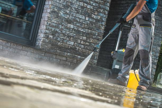 Best Oil and Grease Removal from Surfaces in Mahtomedi, MN